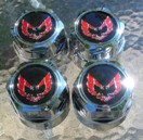 GM Reproduction Redbird Centercap Set